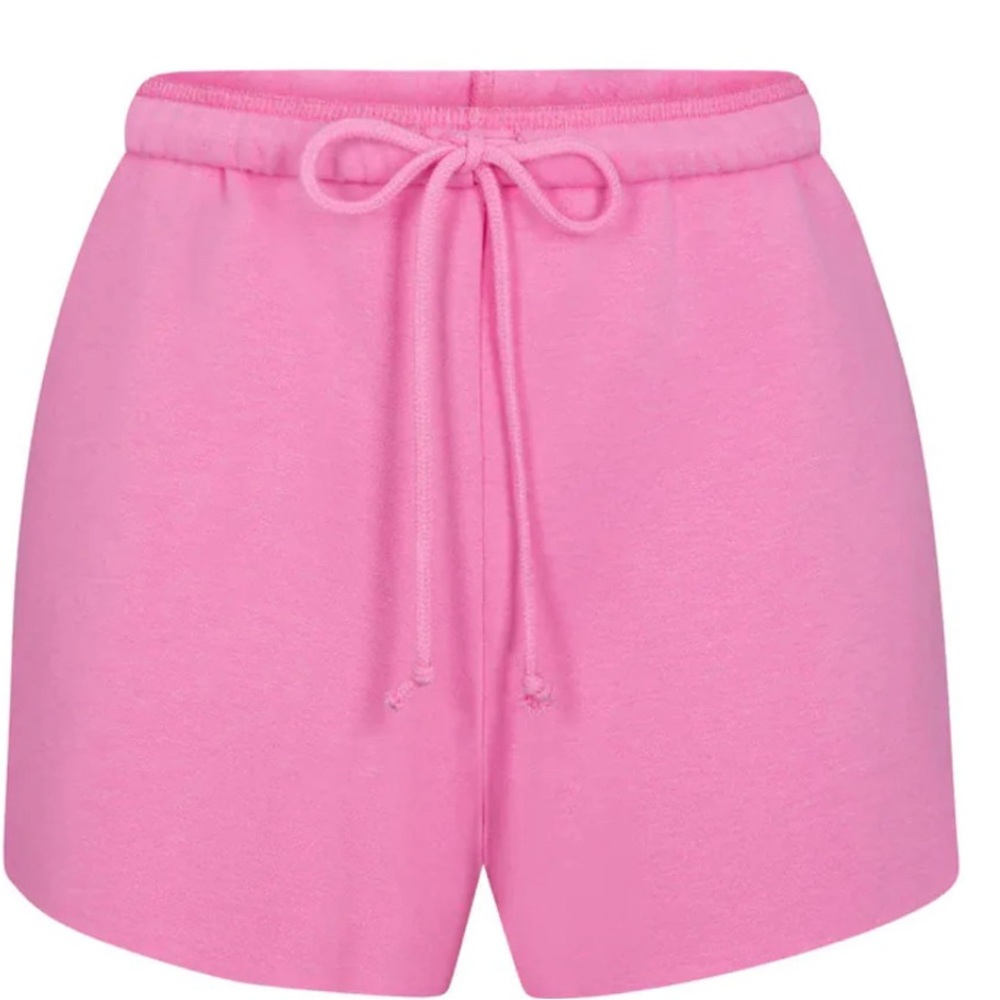 SKIMS bubble gum cotton fleece shorts. Size Small